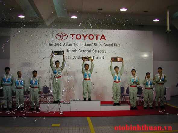 Hotline Toyota Bien Hoa Dong Nai otobinhthuan vn